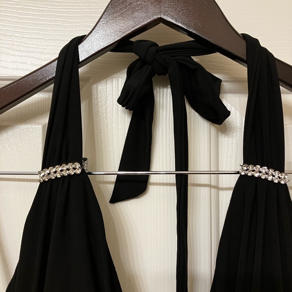 Let’s Fashion Women’s MED Gown Black Sleek Halter Style Silky Flowing Maxi - Picture 5 of 10